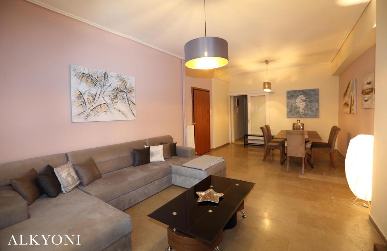 Melma Properties- Alkyoni Apartment By The Sea In بيرايوس المظهر الخارجي الصورة
